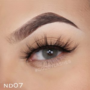 ND07 Lightweigh Natural Look Strip Eyelashes