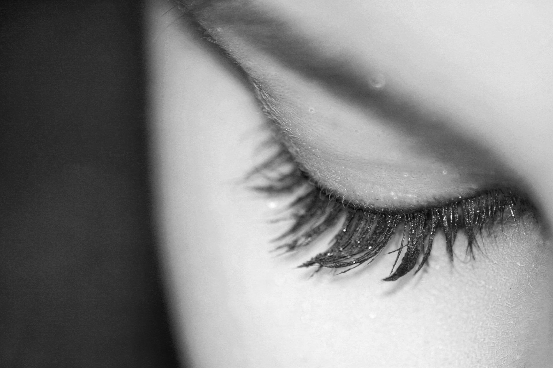 You are currently viewing Apply These 6 Secret Techniques To Improve False Lashes
